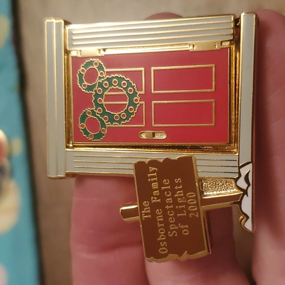 Disney Christmas 2000 Pin Set Osborne Lights - Picture 2 of 8